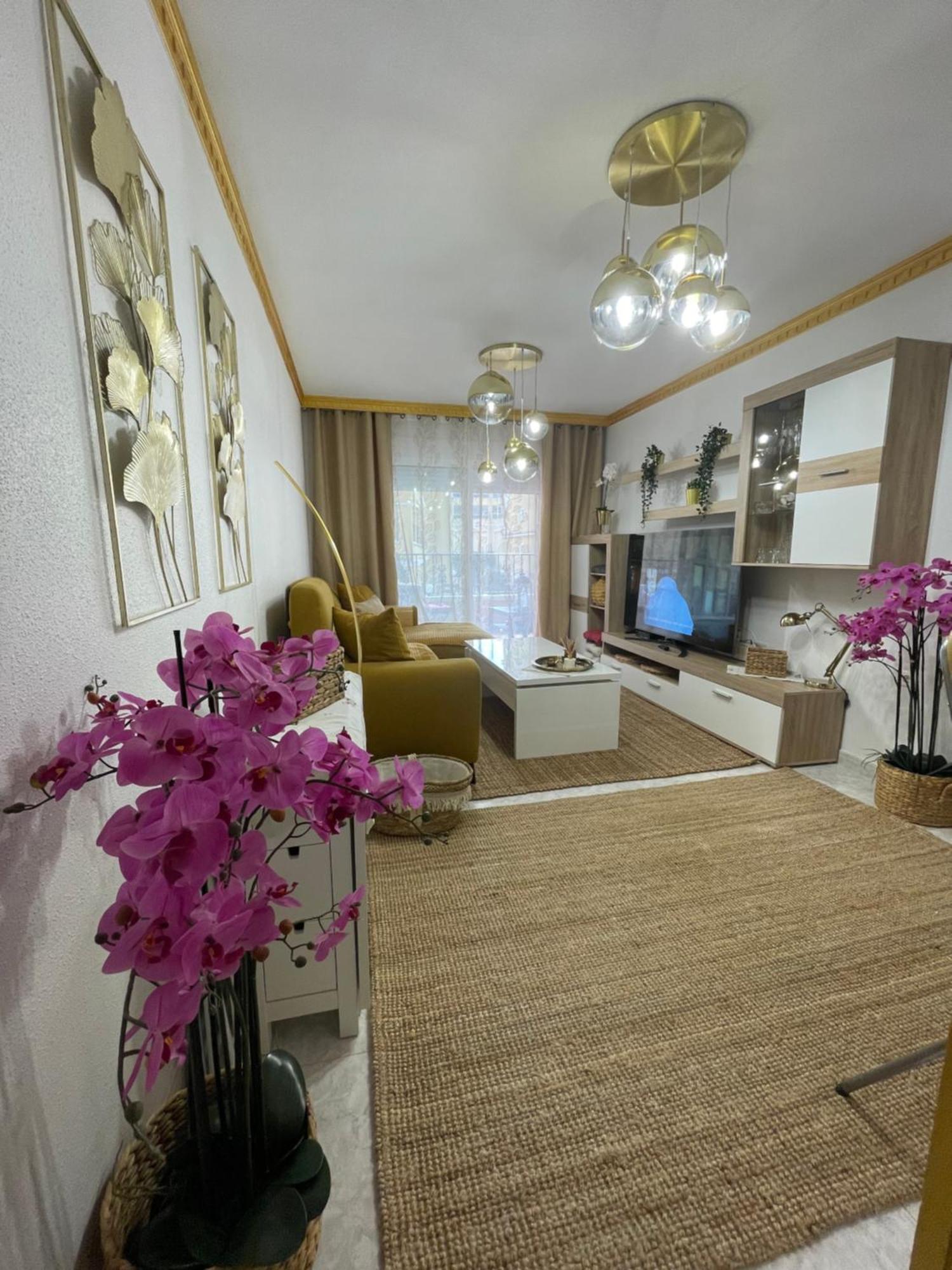 Casa Amarela Guesthouse, Algorfa Esterno foto